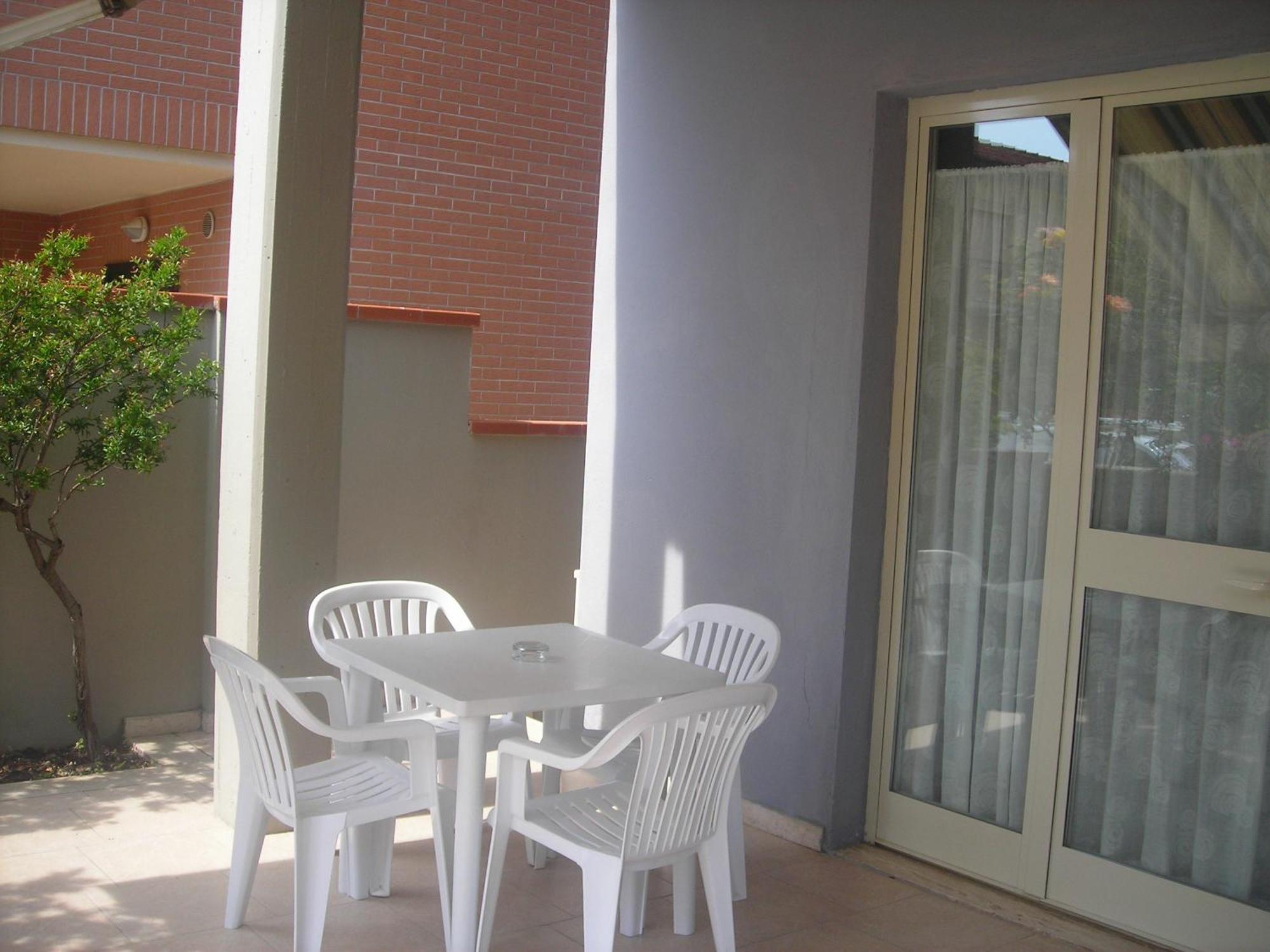 אפרטהוטל מרינה די גרוסטו C.A.V. Residenza Prisco מראה חיצוני תמונה