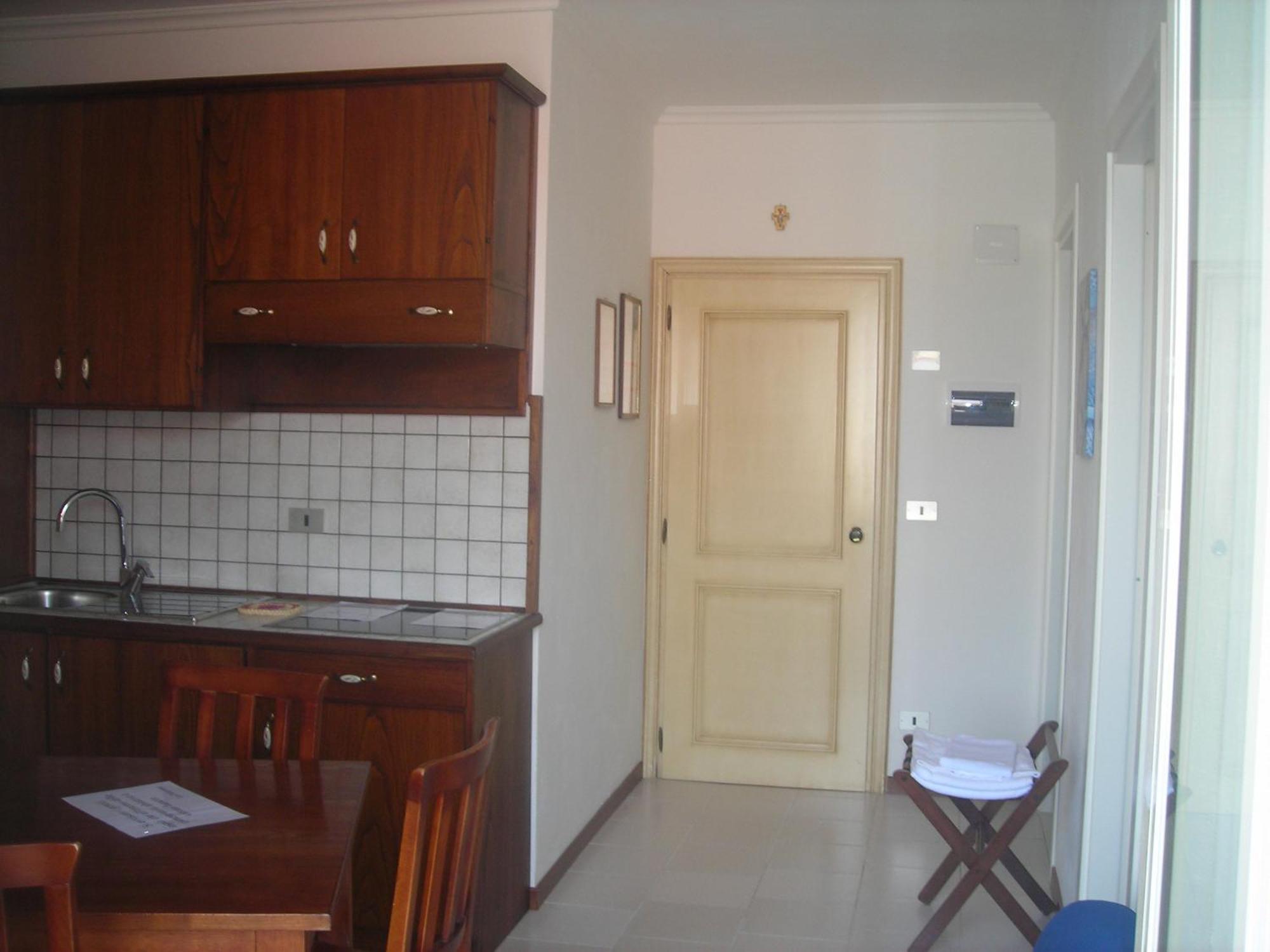 אפרטהוטל מרינה די גרוסטו C.A.V. Residenza Prisco מראה חיצוני תמונה